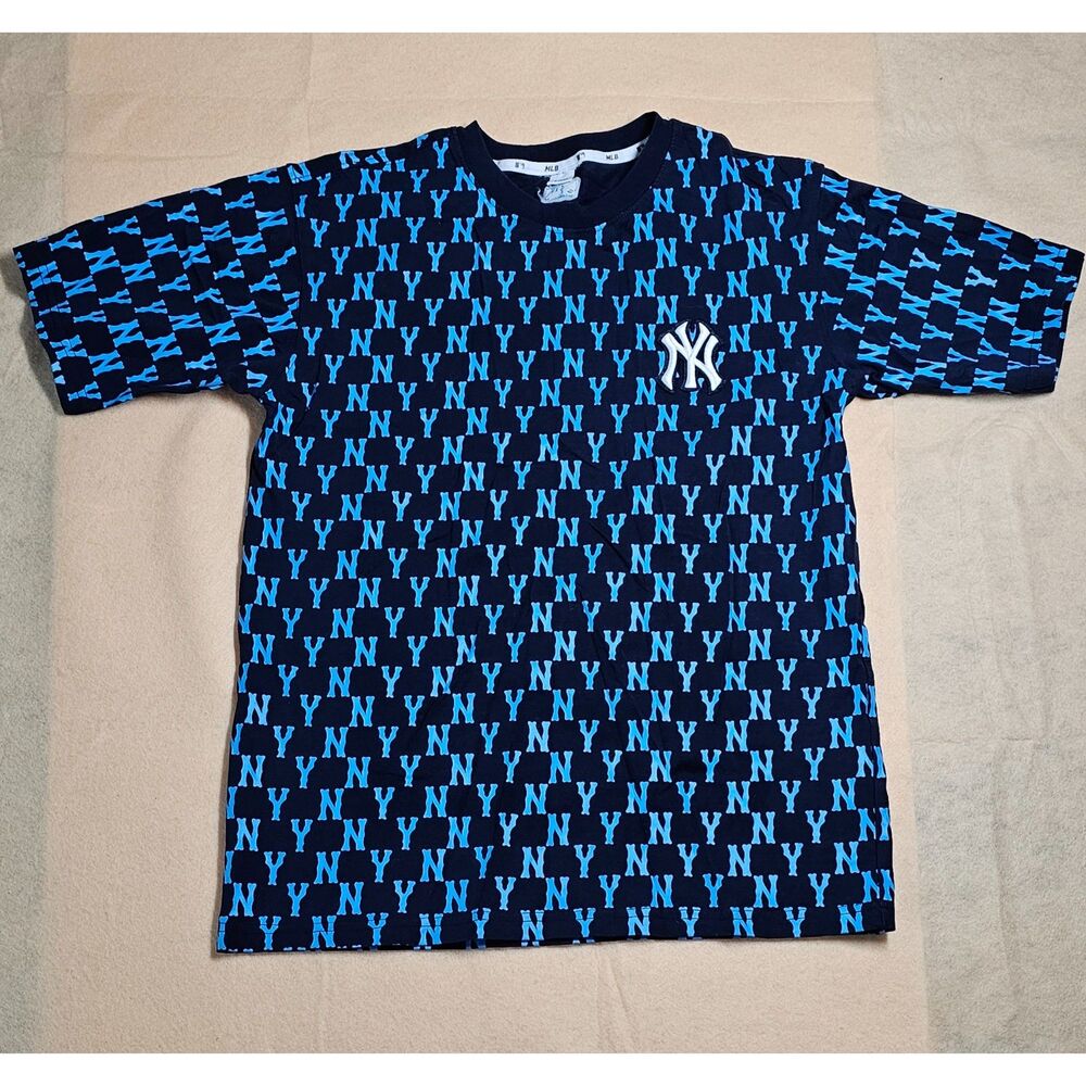 MLB New York Yankees All Over Print Monogram T-Shirt Navy Blue Size S 90